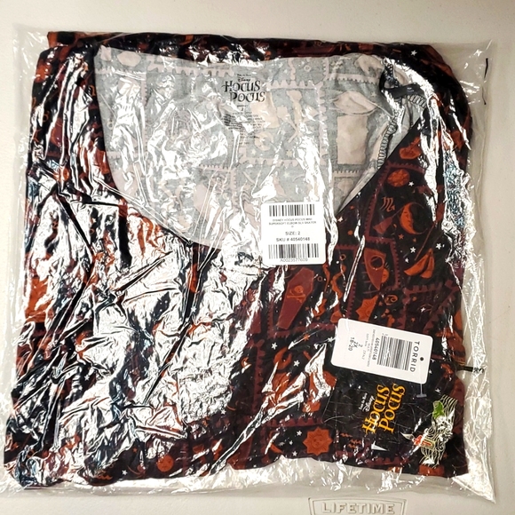 ❤️NWT VINTAGE TORRID DISNEY HOCUS POCUS DRESS SUPER SOFT - ELBOW SLEEVE SIZE 2X - Picture 5 of 12